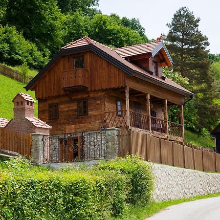 Vila Trnoruzica Тухей Екстериор снимка