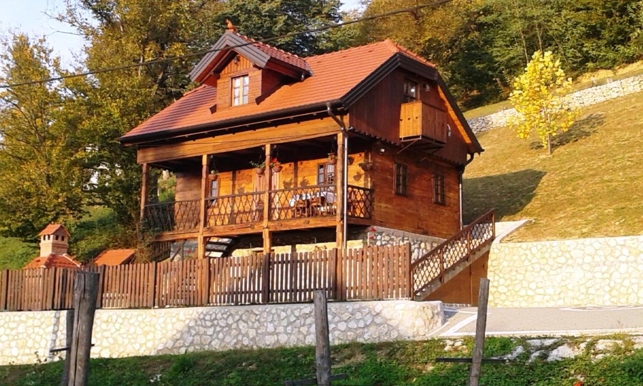 Vila Trnoruzica Тухей Екстериор снимка